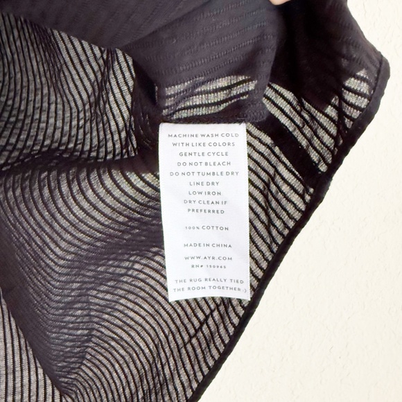 AYR Daybreak Black Stripe Short Sleeve Blouse Size Small - Picture 3 of 4